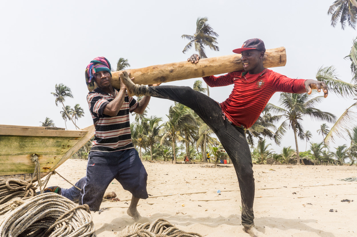 Fishermen-of-Asaafa-10